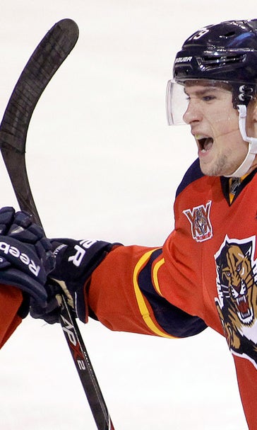 Upshall goal in third period helps Panthers rally past Devils